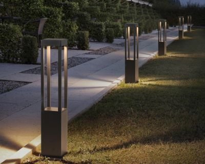 Architectural Outdoor Lawn Lights for Paths