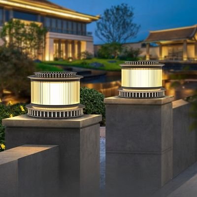 Columnar solar post light