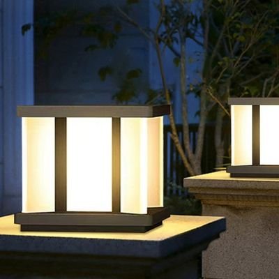 Cut-off solar post light