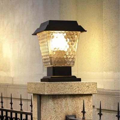 Polka dot glass solar post light