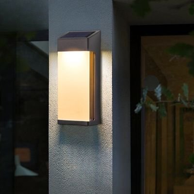 solar enrty lantern